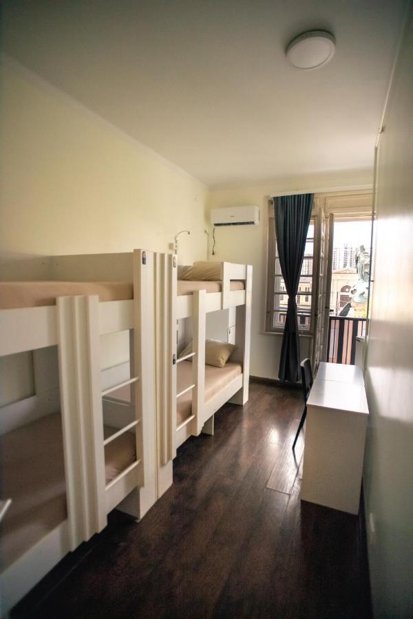 All In Hostel Белград Екстериор снимка