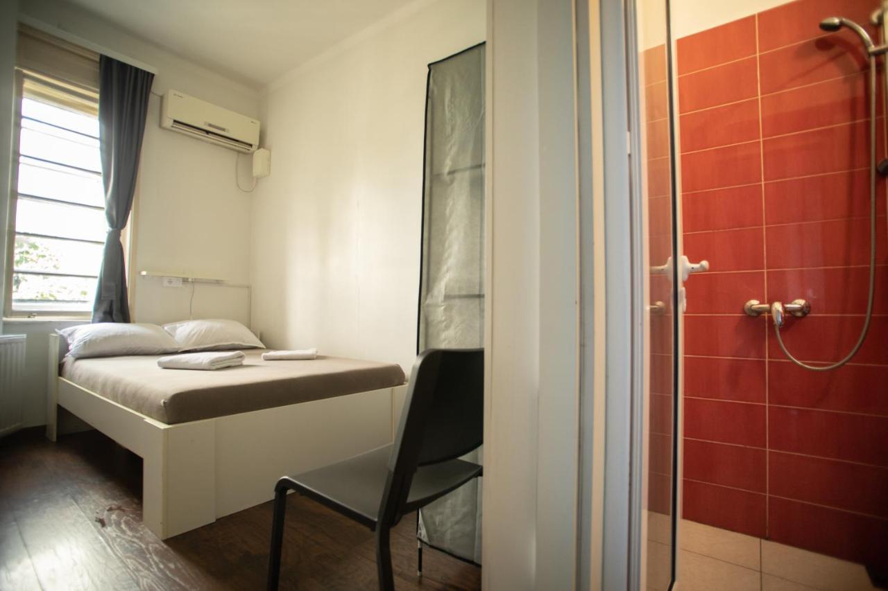 All In Hostel Белград Екстериор снимка